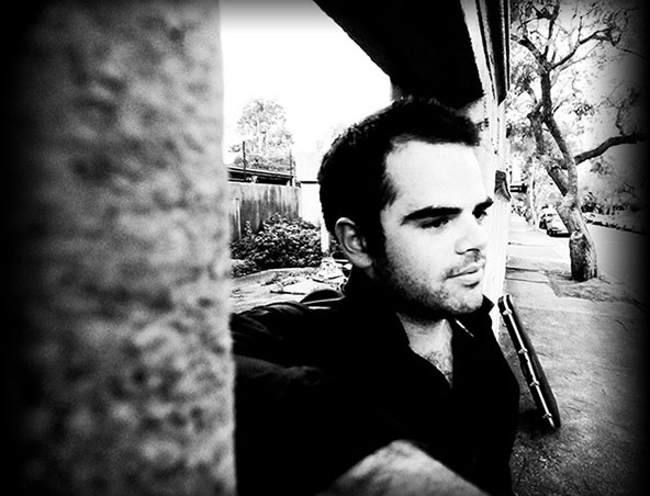 Simon, musical soloist in Melbourne, photo 2