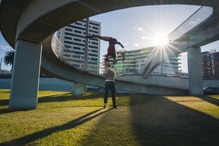 Nina and James- Acro, acrobat in Melbourne, photo 3