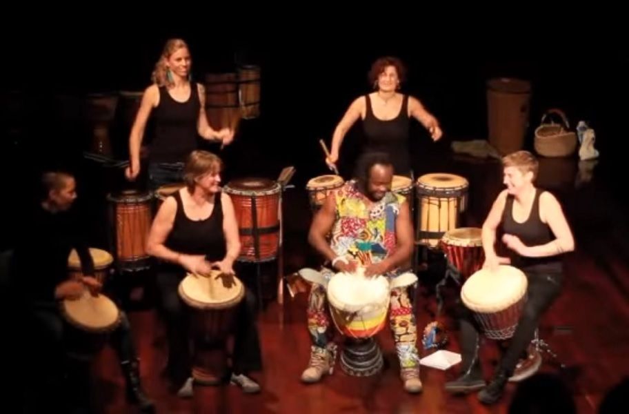 Drummergirl, african drumming ensemble in Melbourne, photo 2