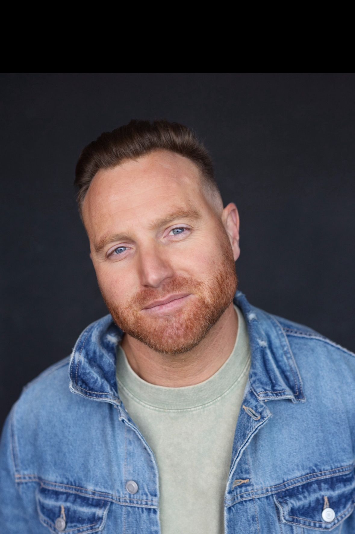 Andrew Loadsman, singer in Melbourne