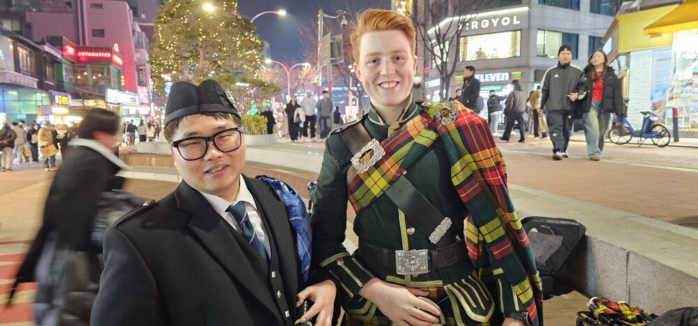 Robin Bagpipes, bagpiper in Melbourne, photo 3