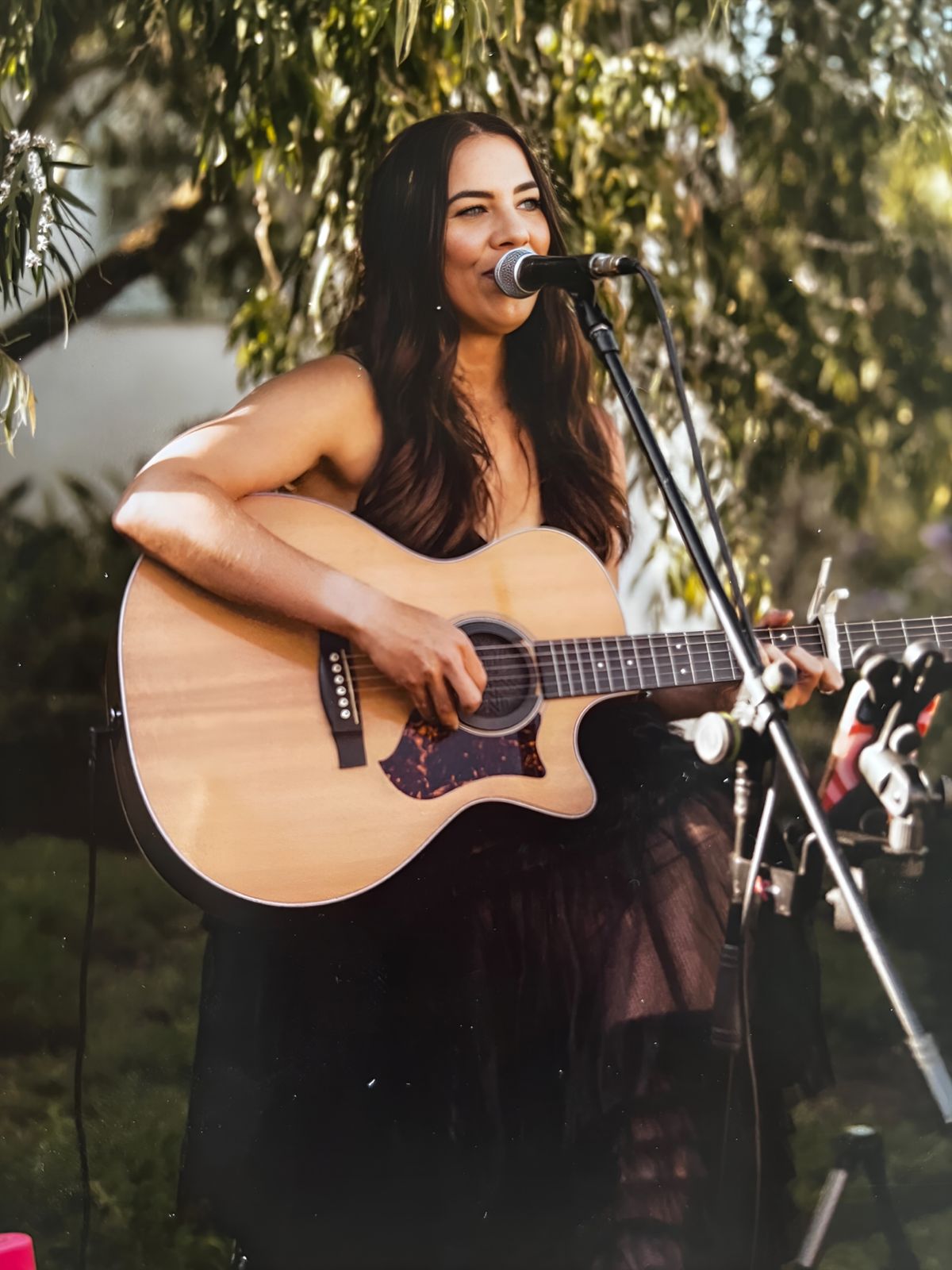 Becky Rhodes, singer in Melbourne