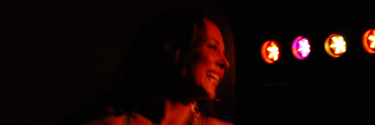 Azura, belly dancer in Melbourne, photo 3