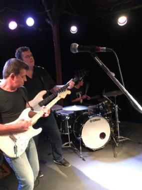Chicago Dime, blues band in Melbourne, photo 2