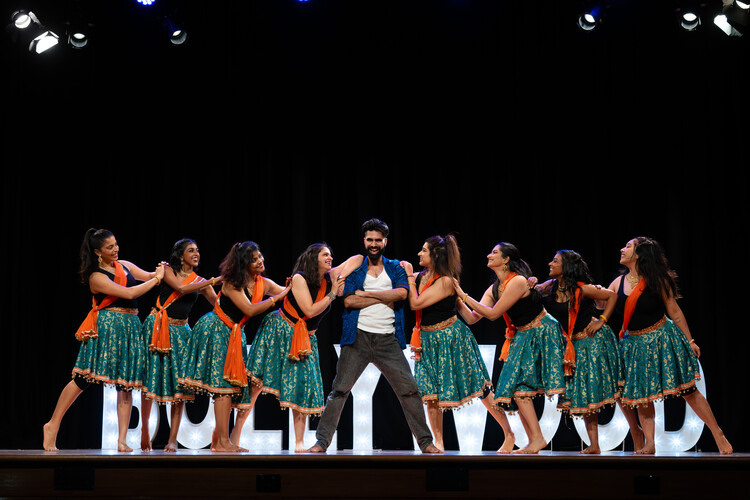 SJ Crew, dancer in Melbourne, photo 3