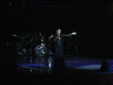 Janine Reed, cabaret singer in Melbourne, photo 2