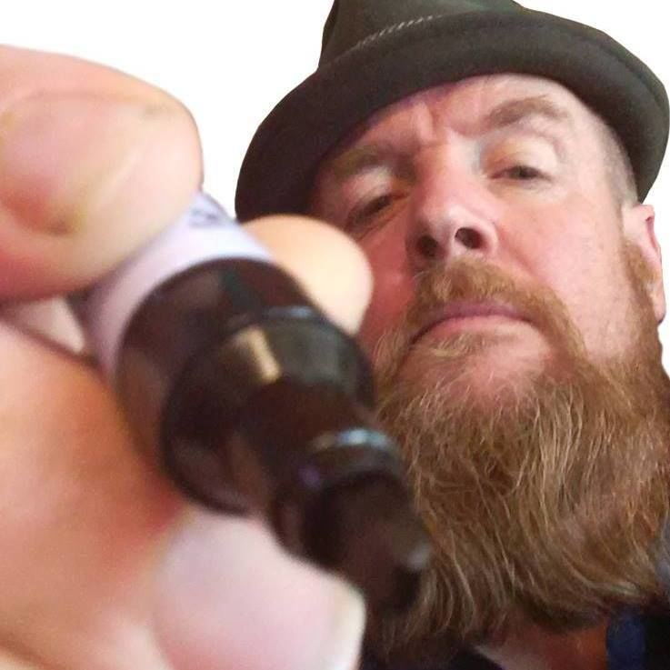 Adrian Oz Osborne, caricaturist in Melbourne, photo 2