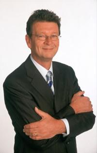 Red Symons, celebrity speaker in Melbourne, photo 2