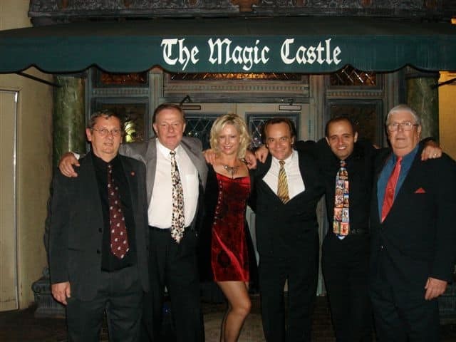 Mr Tricks, magician in Melbourne, photo 3