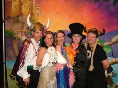 The Warbles, children's entertainer in Melbourne