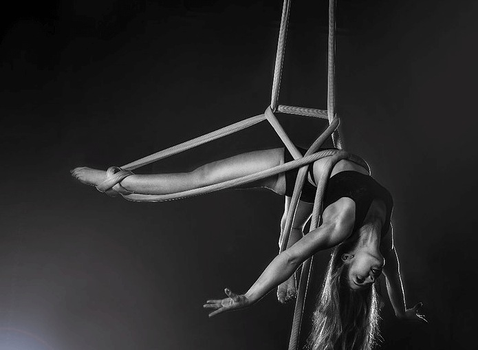 Aerialist Kate, circus act in Melbourne