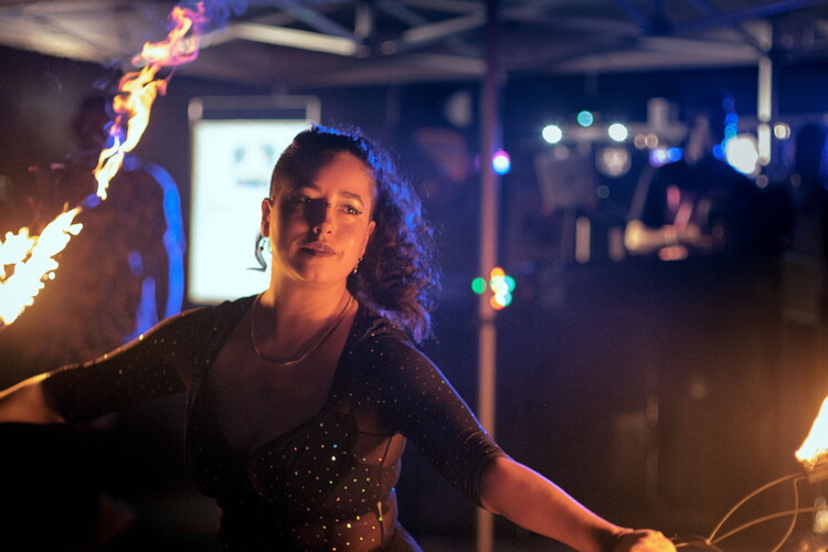 BadBonita, fire performer in Melbourne, photo 3