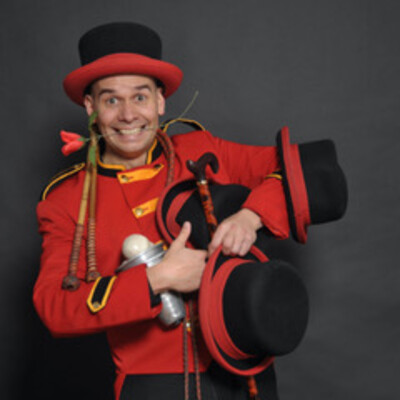 Chris Morant, magician in Melbourne