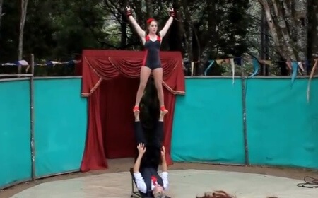 Foot Juggling - Feet 2 Feat, circus act in Melbourne