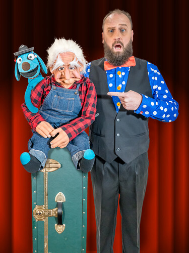 CJ Finley, comedian in Melbourne, photo 3