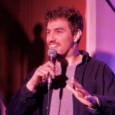 AJ Adams, comedian in Melbourne, photo 2