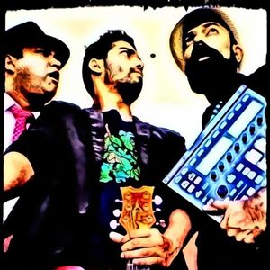 Shezwan SOS, cover band in Melbourne, photo 2