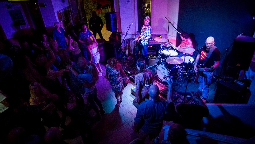 The Blackwoods Three, cover band in Melbourne, photo 3