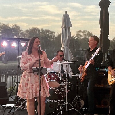 The Q Band, cover band in Melbourne, photo 2