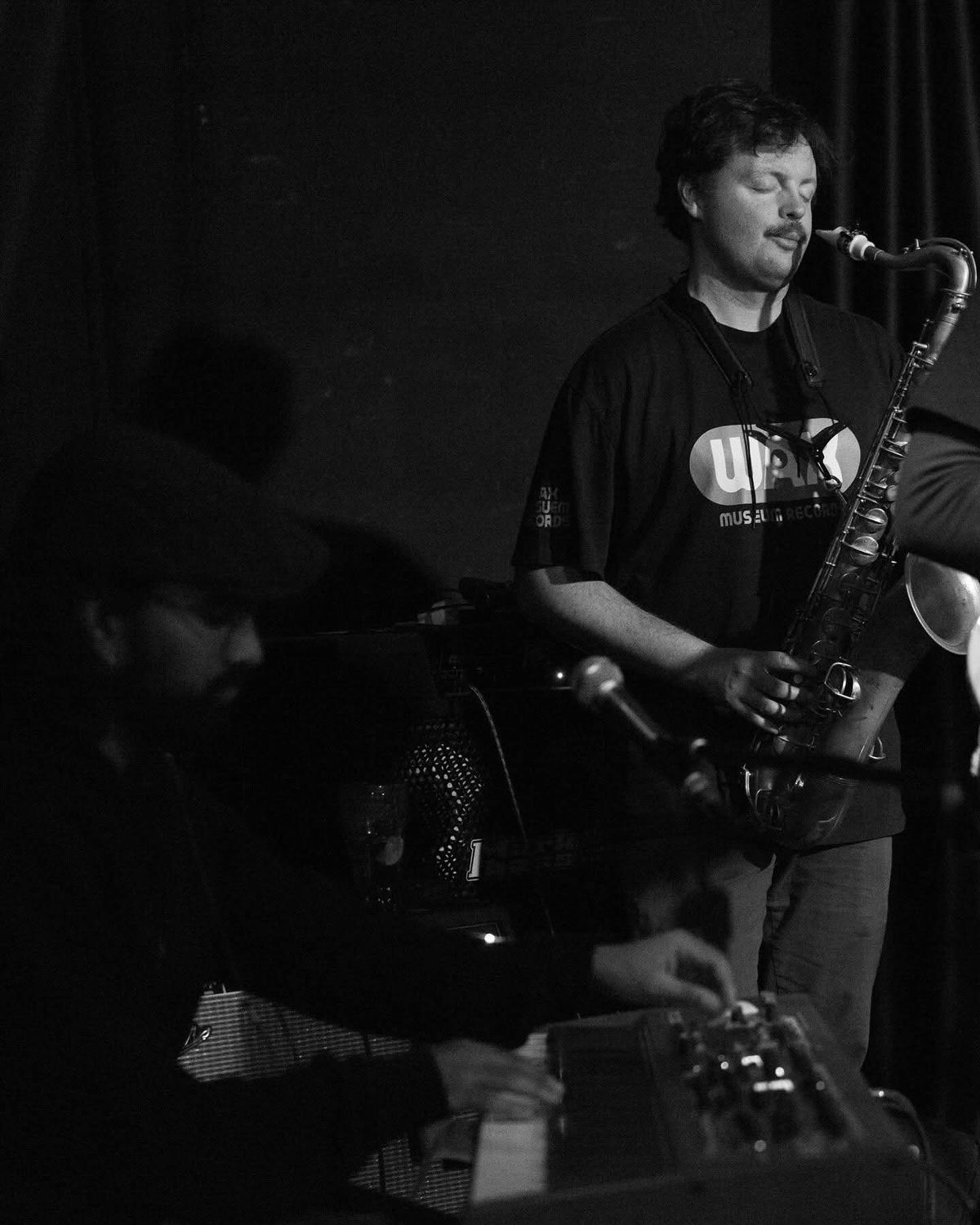 Will Larsen, cover band in Melbourne