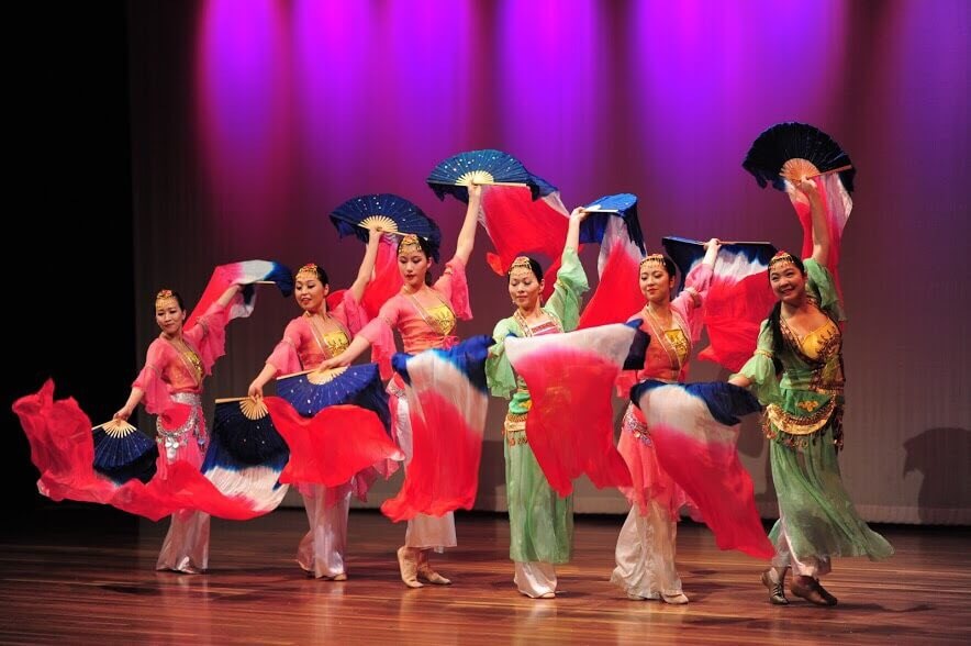 Chinese Fan Dancers, live in Melbourne