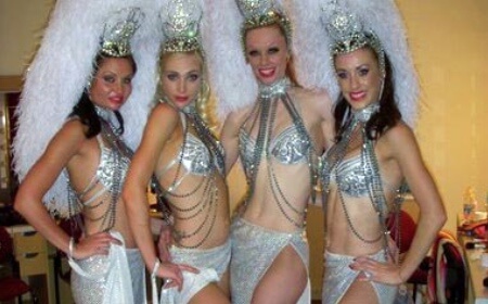 Parisian Cabaret Tribute Show, dancer in Melbourne
