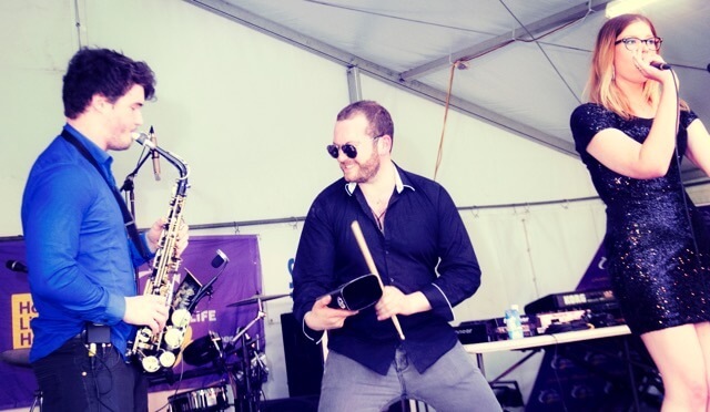 Aspire DJ Band, live in Melbourne