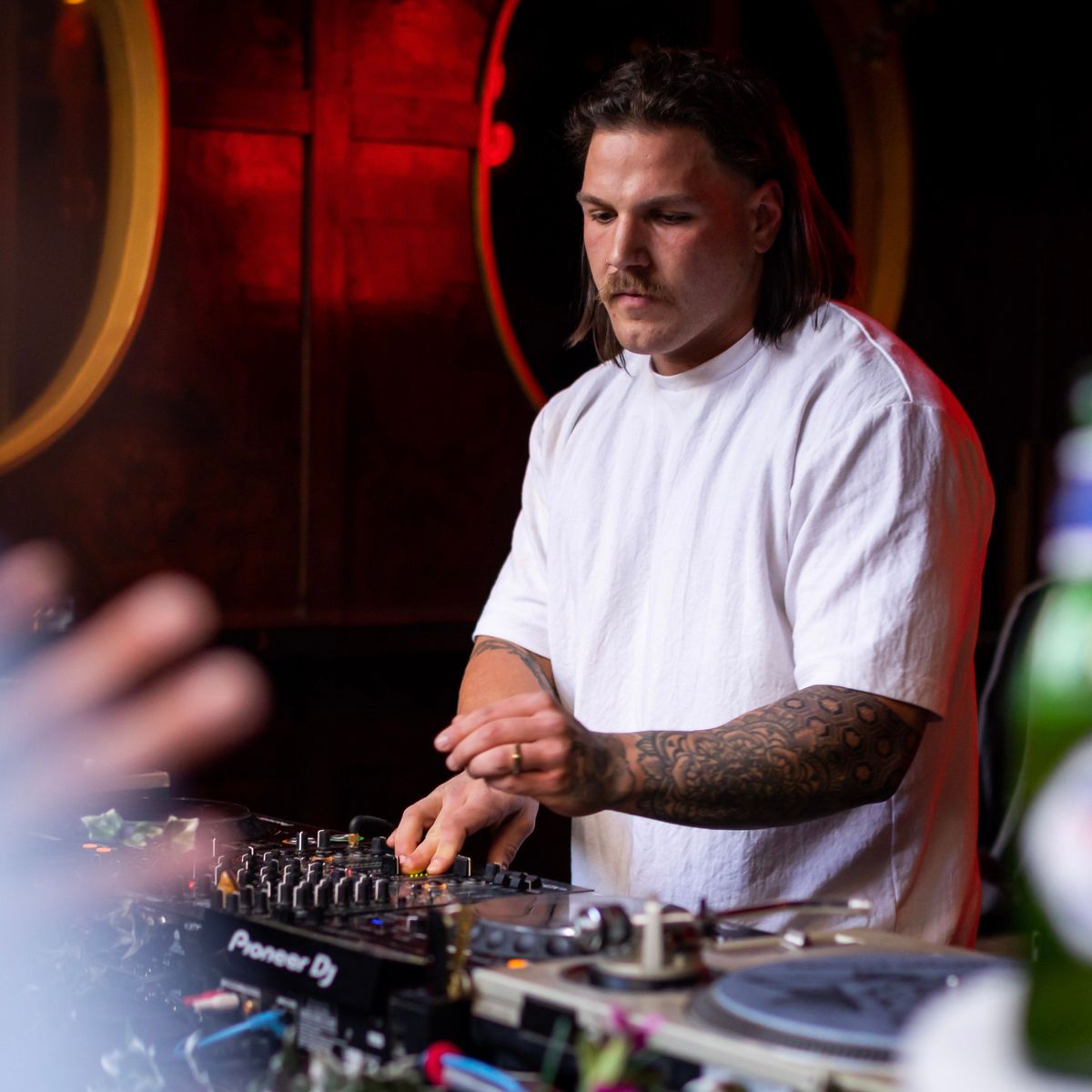 BOHN, dj in Melbourne