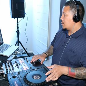 DJ Davez, live in Melbourne, photo 2
