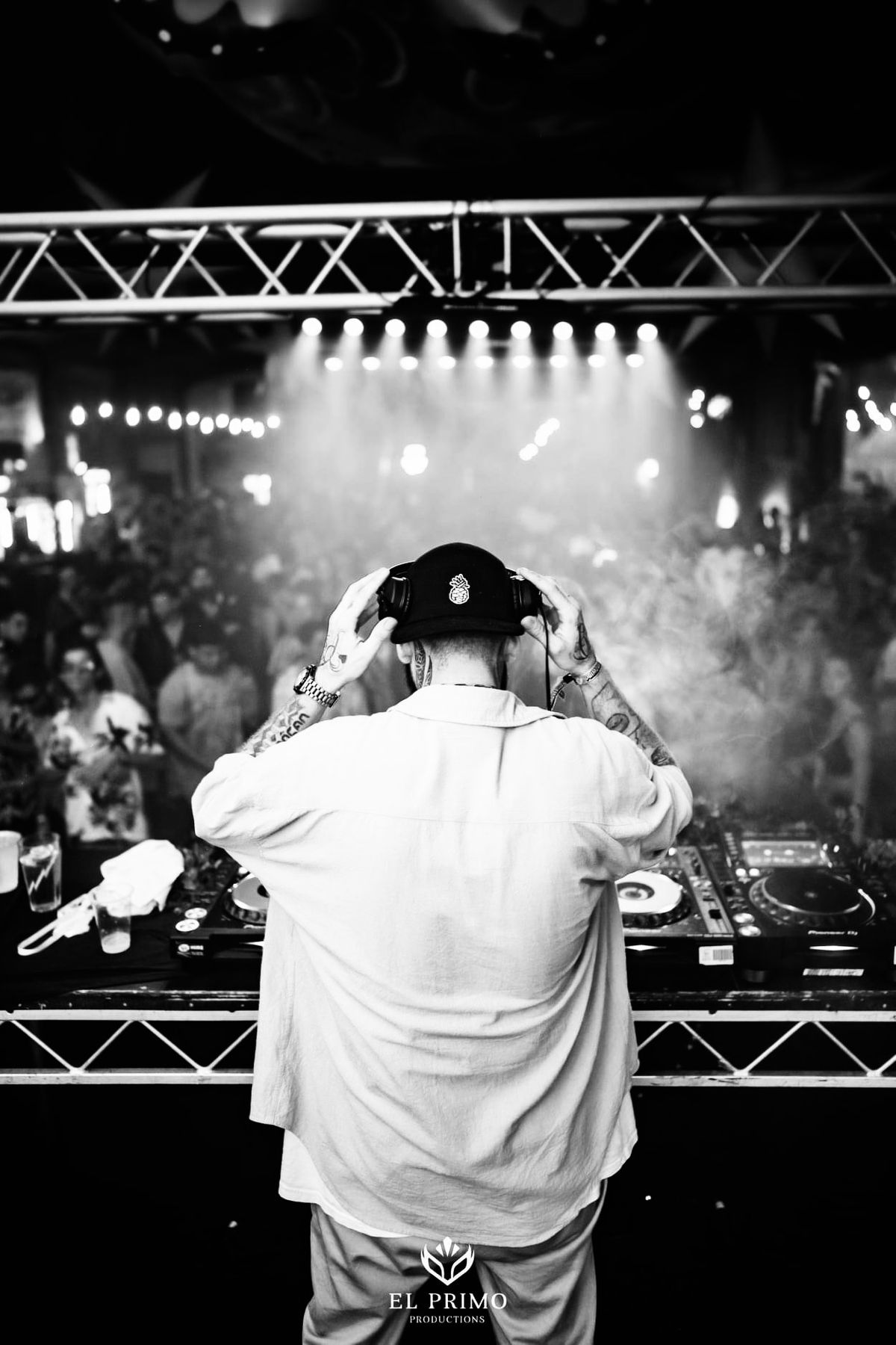 N.O.X, dj in Melbourne