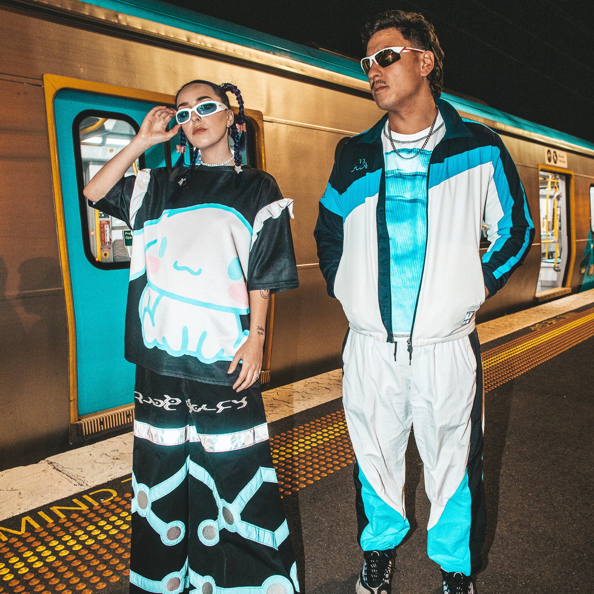 weirdtechnogirlfriend & PAUL LE BÁY, dj in Melbourne