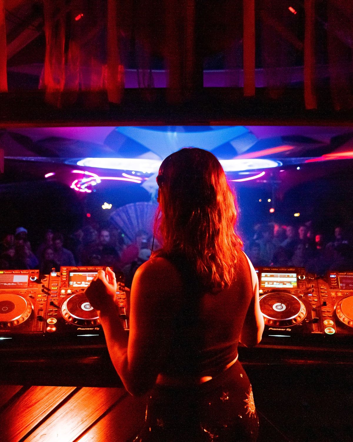 Zoë, dj in Melbourne