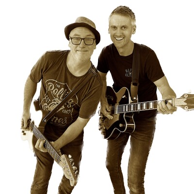 The McAvaneys, musical duo in Melbourne, photo 2