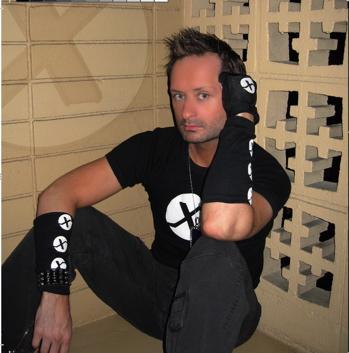 Johnny X, electronic music artist in Melbourne, photo 3