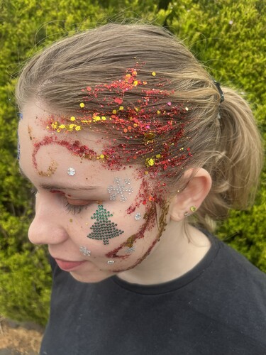 Christmas Temp Tattoos and Bling, face painting in Melbourne, photo 3