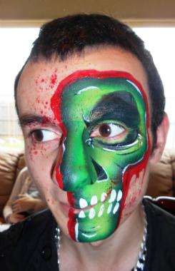 Kylie Devic, face painting in Melbourne