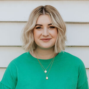 Victoria Beal, mc-master of ceremonies in Melbourne, photo 2