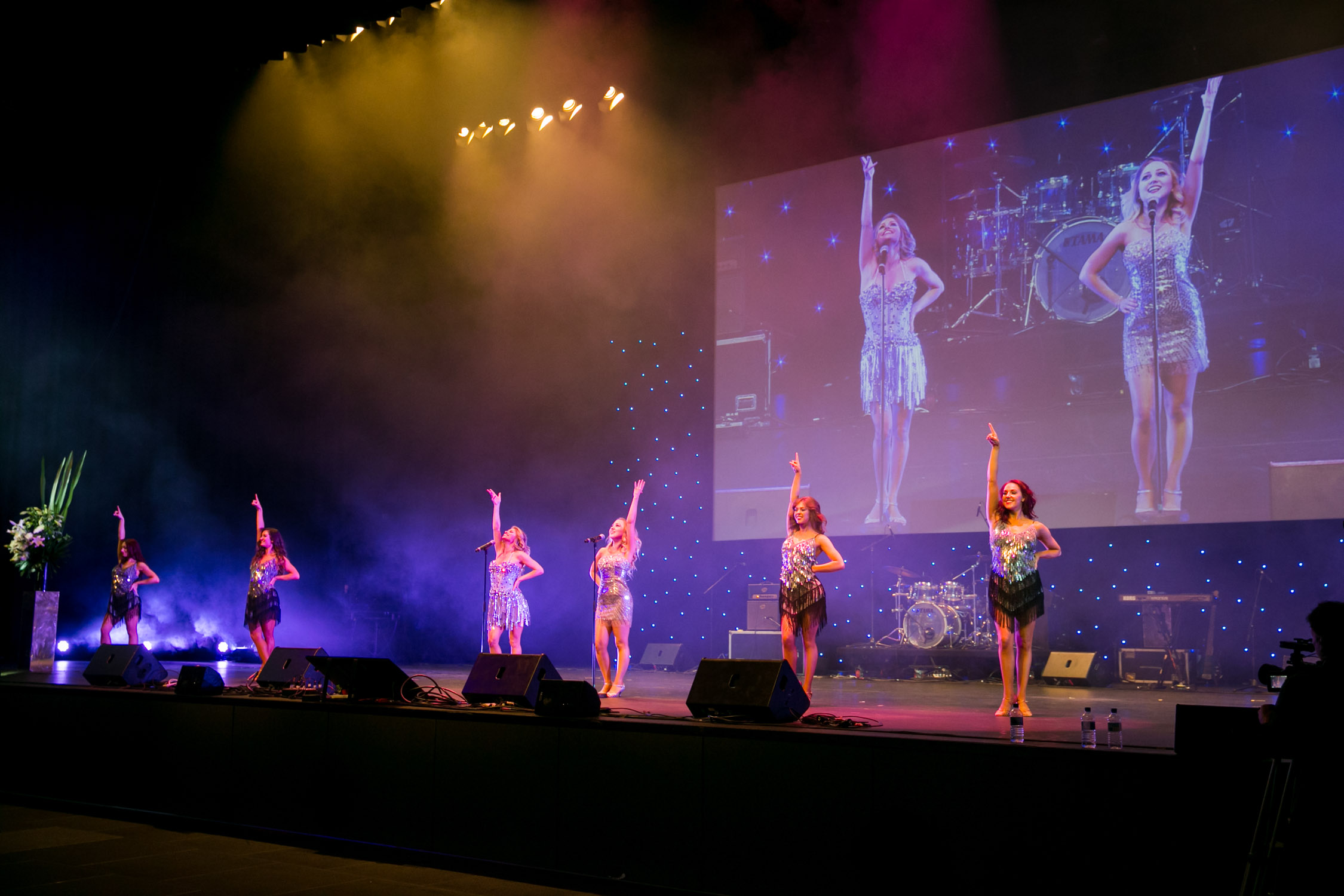 Oz Girlz, female vocal group in Melbourne, photo 2