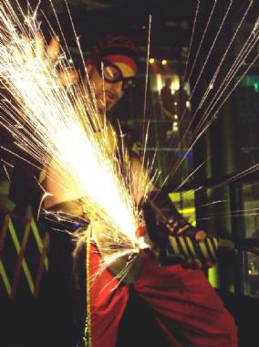 Djinn and Vyvyan, fire performer in Melbourne