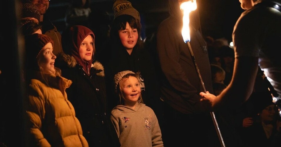 Fire Twirling Performances & Workshops, fire performer in Melbourne