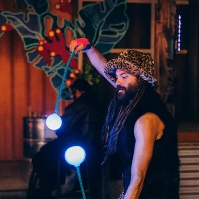 Flow Storm, fire performer in Melbourne, photo 2