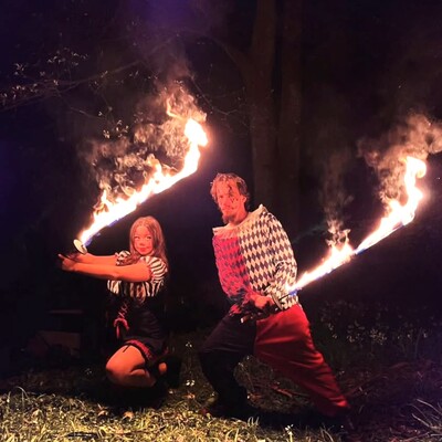 Jasmine and Jake, fire performer in Melbourne, photo 2