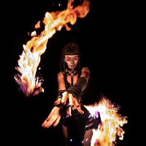 Karina Flow, fire performer in Melbourne, photo 2