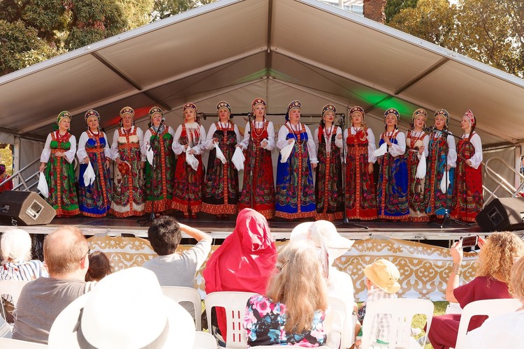 Carousel, folk band in Melbourne, photo 3