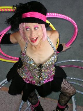 Sammy Hoopstarr, hula hoop in Melbourne, photo 2