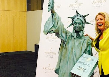 Human Statue of Liberty, live in Melbourne
