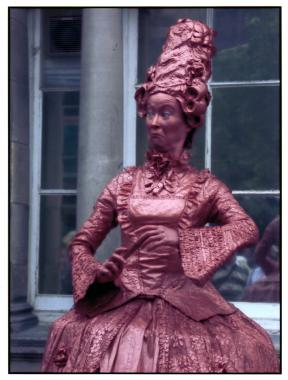 The Lady, human statue in Melbourne, photo 3