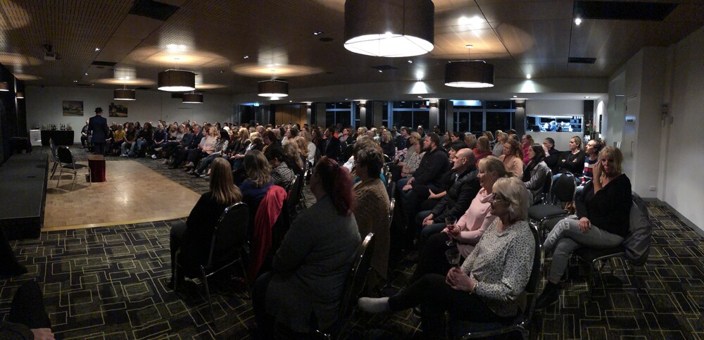 Jason D. Varga, hypnotist in Melbourne, photo 3