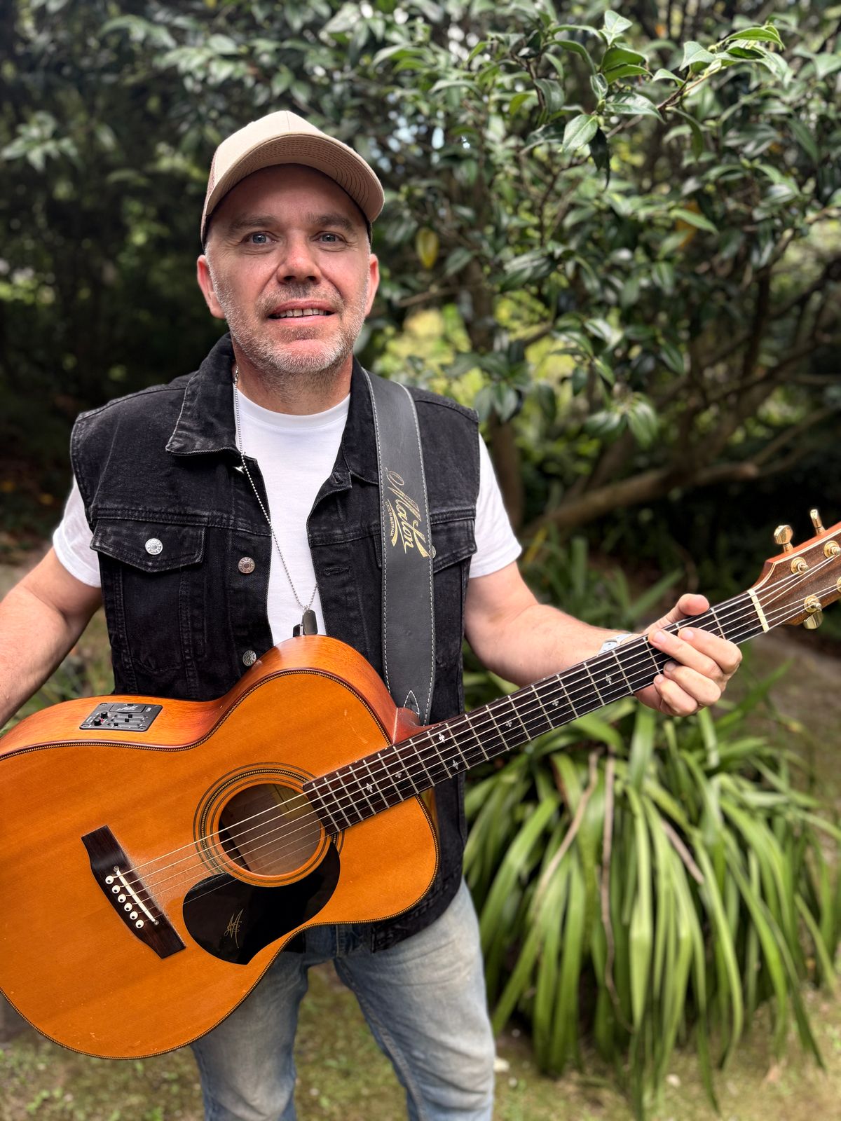 Jason Vorherr, singer-songwriter in Melbourne