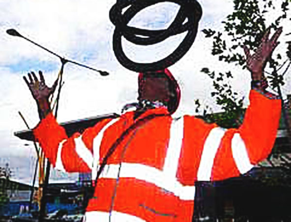 Mick The Mechanic, juggler in Melbourne, photo 3